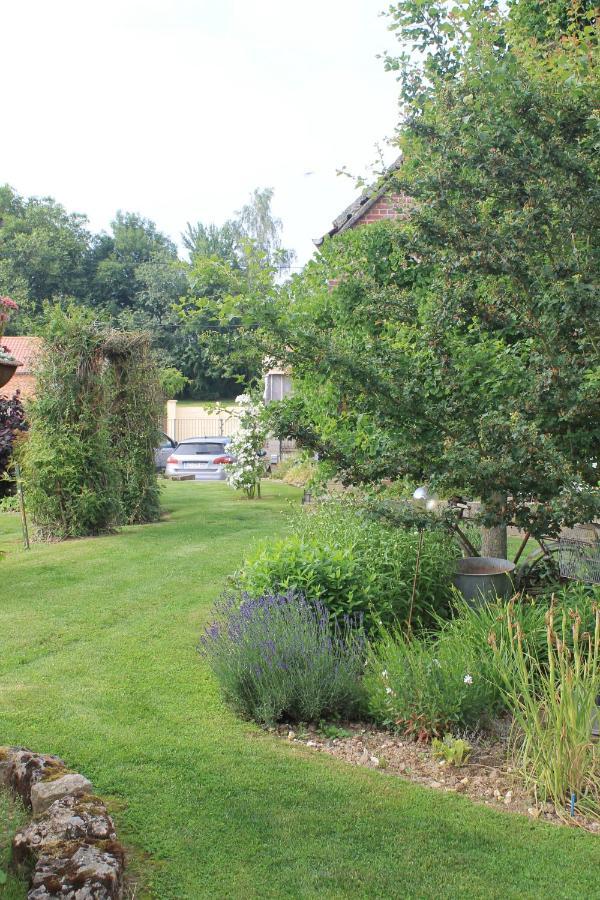Ochiga Bed and Breakfast Sailly-Laurette Exteriör bild